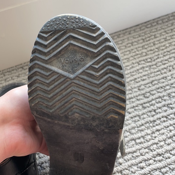 Vollsjö clogs, size 6 - Picture 2 of 2
